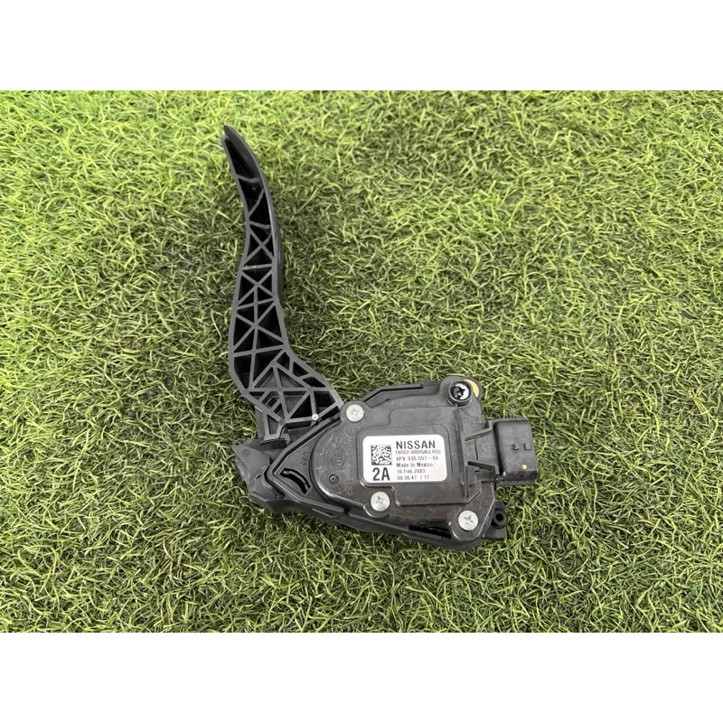 Педаль газа (электрика двигателя) Nissan Rogue T33 2023 1.5 KR15DDT 180026RR0A