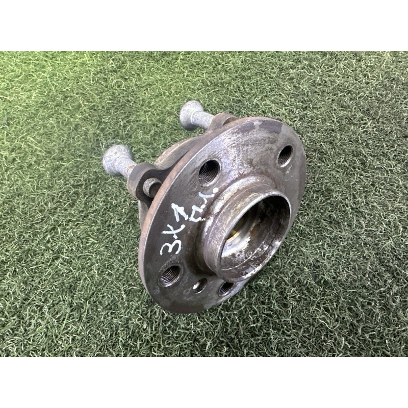 Ступиця (підвіска) BMW X1 F48 2016 2.0 31208845775