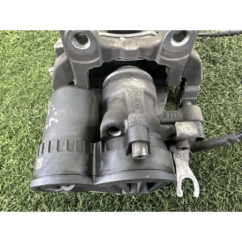 Суппорт тормозной (тормозная система) BMW X1 F48 2018 2.0 34206883034