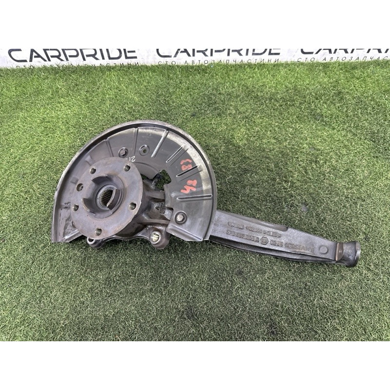 Поворотный кулак (подвеска) Volkswagen Touareg NF 2013 3.6 CGRA 7P6407246A