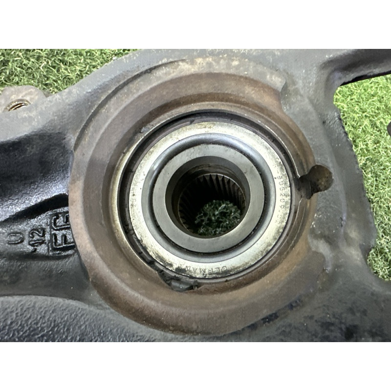 Поворотный кулак (подвеска) Volkswagen Touareg NF 2013 3.6 CGRA 7P6407245A
