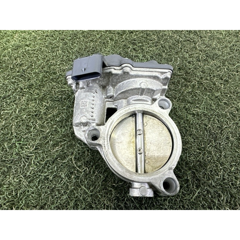 Дросельна заслонка (електрика двигуна) BMW X1 F48 2018 2.0 13547619008