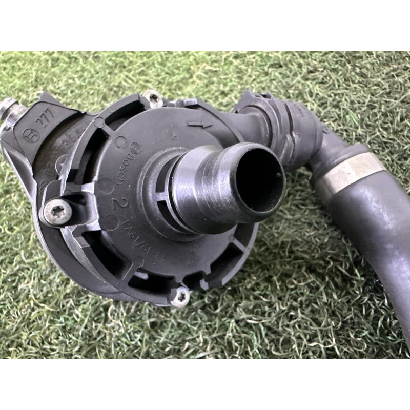 Помпа электрическая (электрика) BMW X1 F48 2018 2.0 11518671654
