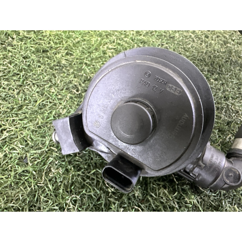 Помпа электрическая (электрика) BMW X1 F48 2018 2.0 11518671654