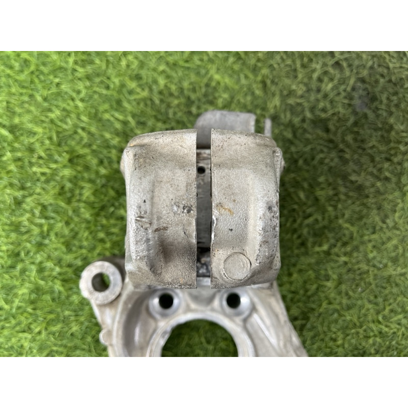 Цапфа подвески (подвеска) Volkswagen Passat CC 3C 3c0407258g