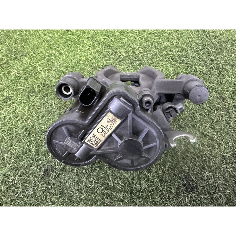 Суппорт тормозной (тормозная система) BMW X1 F48 2018 2.0 34206883033