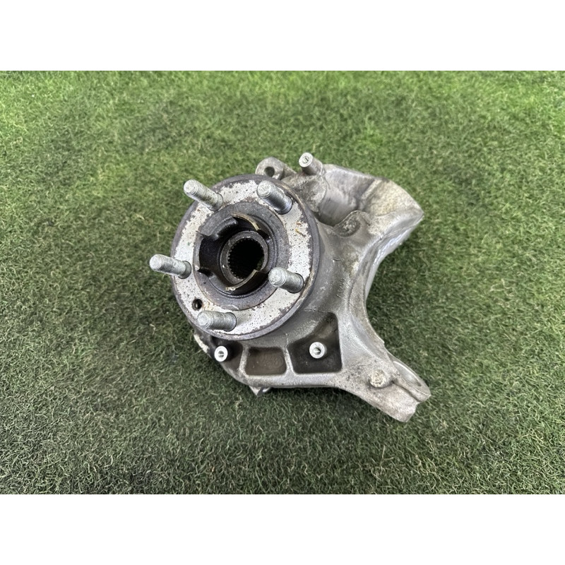 Поворотный кулак (подвеска) LAND ROVER Range Rover Evoque L538 2015 2.0 LR072485
