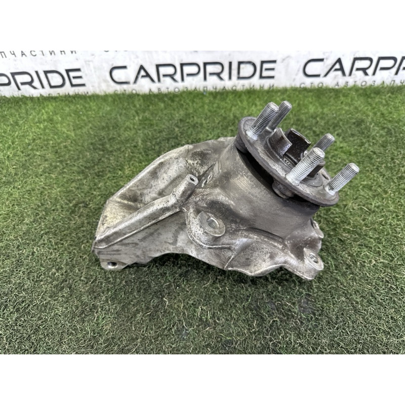 Поворотный кулак (подвеска) LAND ROVER Range Rover Evoque L538 2015 2.0 LR072485