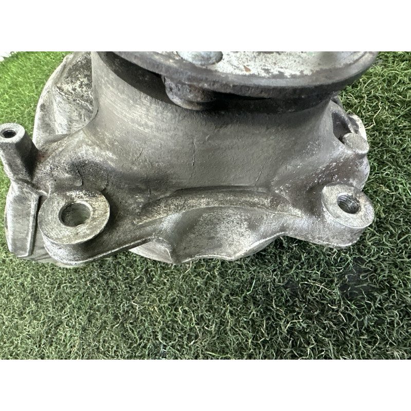 Поворотный кулак (подвеска) LAND ROVER Range Rover Evoque L538 2015 2.0 LR072485