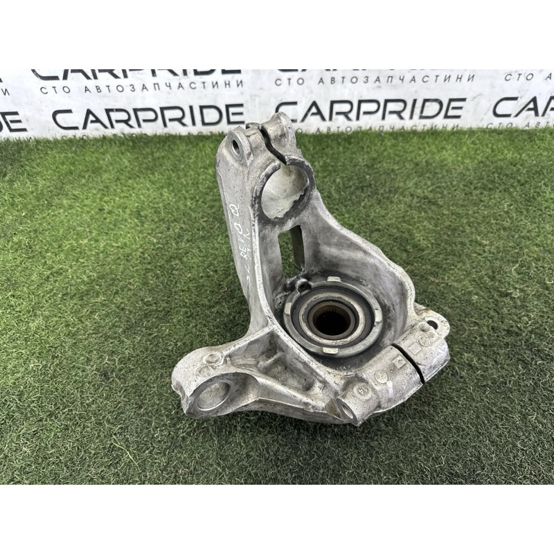 Поворотный кулак (подвеска) LAND ROVER Range Rover Evoque L538 2015 2.0 LR072485