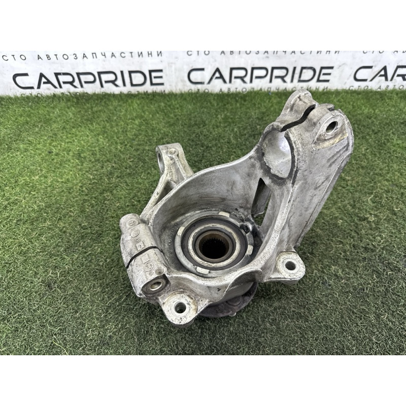 Поворотный кулак (подвеска) LAND ROVER Range Rover Evoque L538 2015 2.0 LR072485