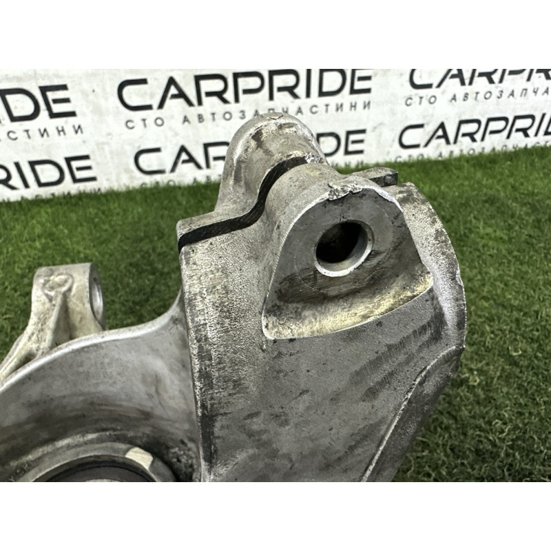 Поворотный кулак (подвеска) LAND ROVER Range Rover Evoque L538 2015 2.0 LR072485