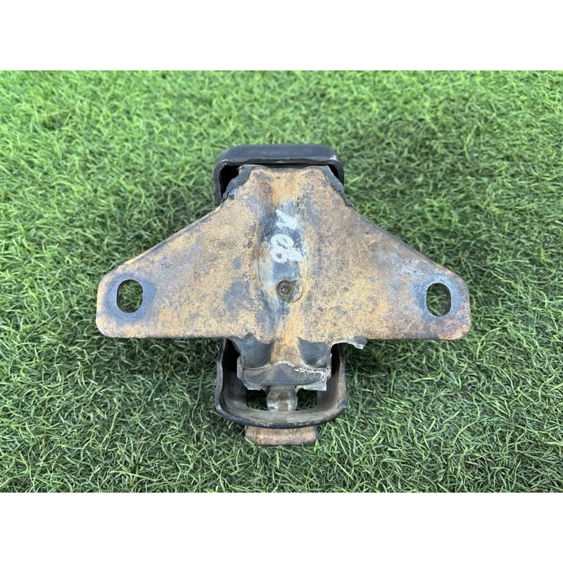 Подушка двигателя (двигатель и элементы) Volkswagen Amarok 2H 2.0 2H0199256A