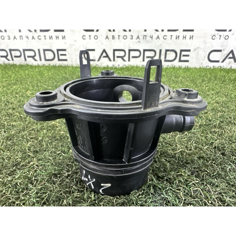 Фланец дроссельной заслонки (электрика двигателя) BMW X1 F48 2018 2.0 11617619272