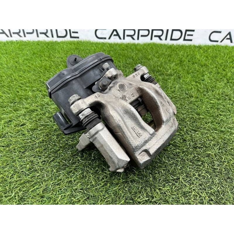 Суппорт тормозной (тормозная система) Audi A5 F5 2019 2.0 TFSI 8W0615404A