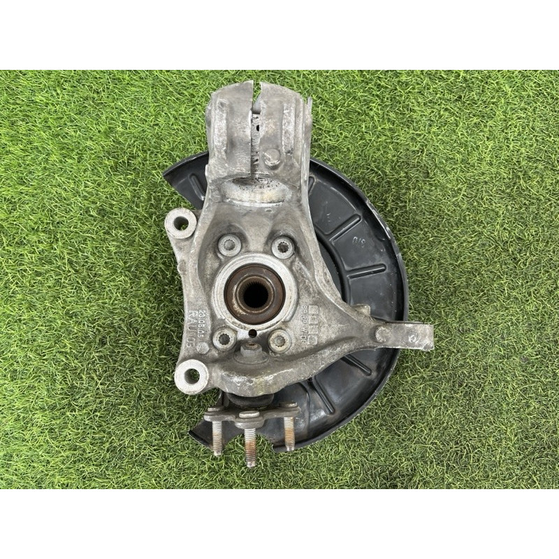 Цапфа підвіски (подвеска) Volkswagen Passat CC Not specified 3c0407258g