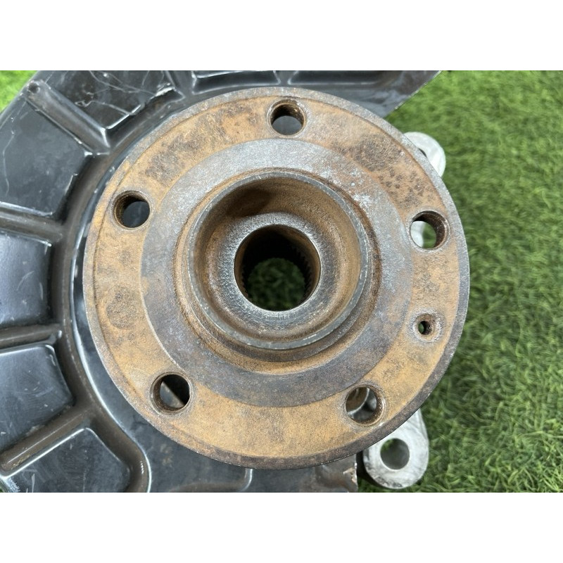 Цапфа підвіски (подвеска) Volkswagen Passat CC Not specified 3c0407258g