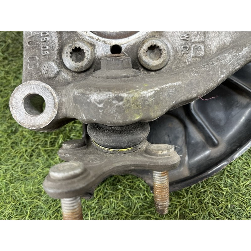 Цапфа підвіски (подвеска) Volkswagen Passat CC Not specified 3c0407258g