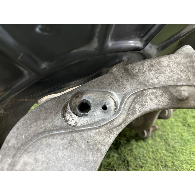 Цапфа підвіски (подвеска) Volkswagen Passat CC Not specified 3c0407258g