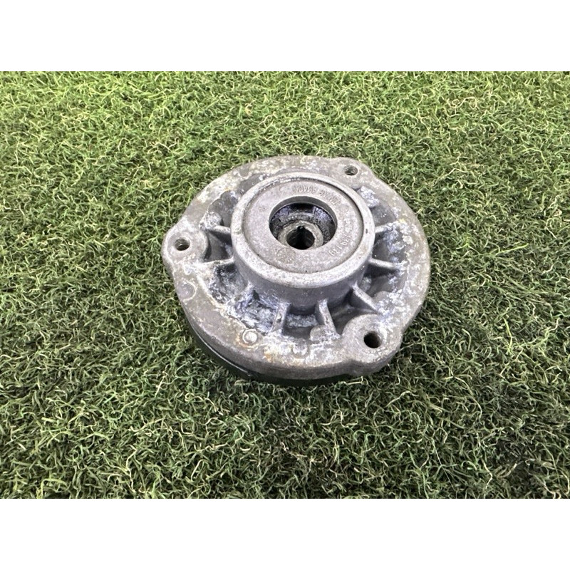 Опора стойки (подвеска) BMW X3 F25 2013 2.0 33506787178