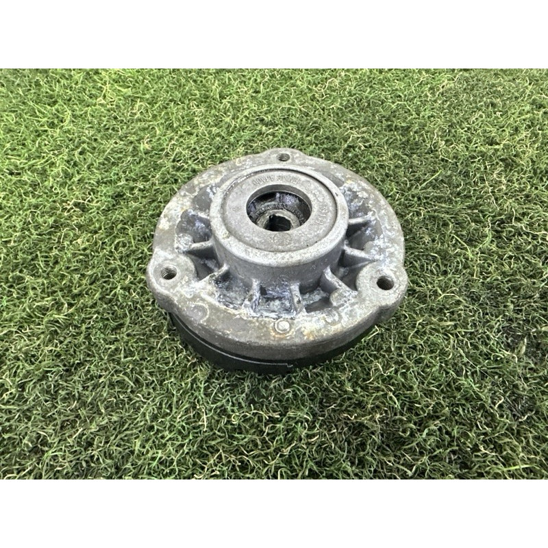 Опора стойки (подвеска) BMW X3 F25 2013 2.0 33506787178