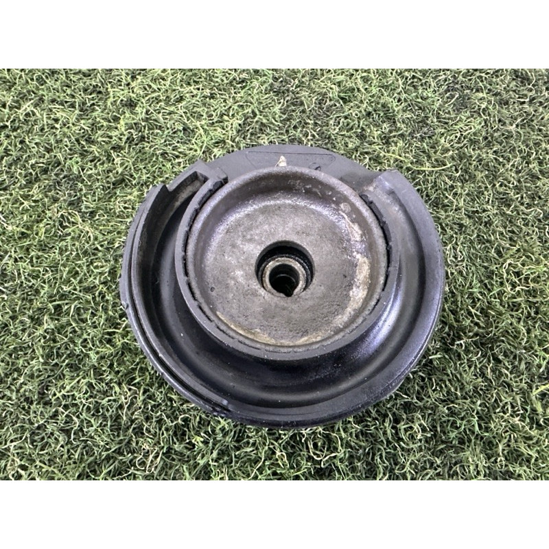 Опора стойки (подвеска) BMW X3 F25 2013 2.0 33506787178