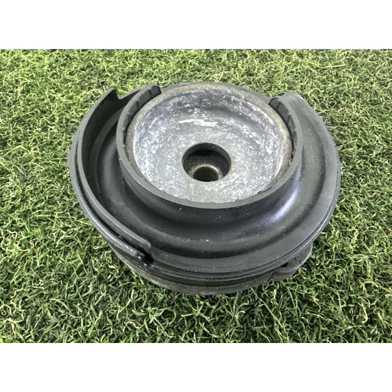 Опора стойки (подвеска) BMW X3 F25 2013 2.0 33506787178