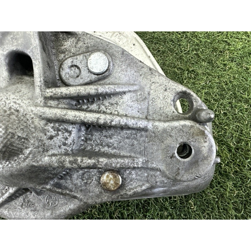 Рычаг подвески (подвеска) AUDI Q7 4L 2015 3.0 CNRB 7L0412391D