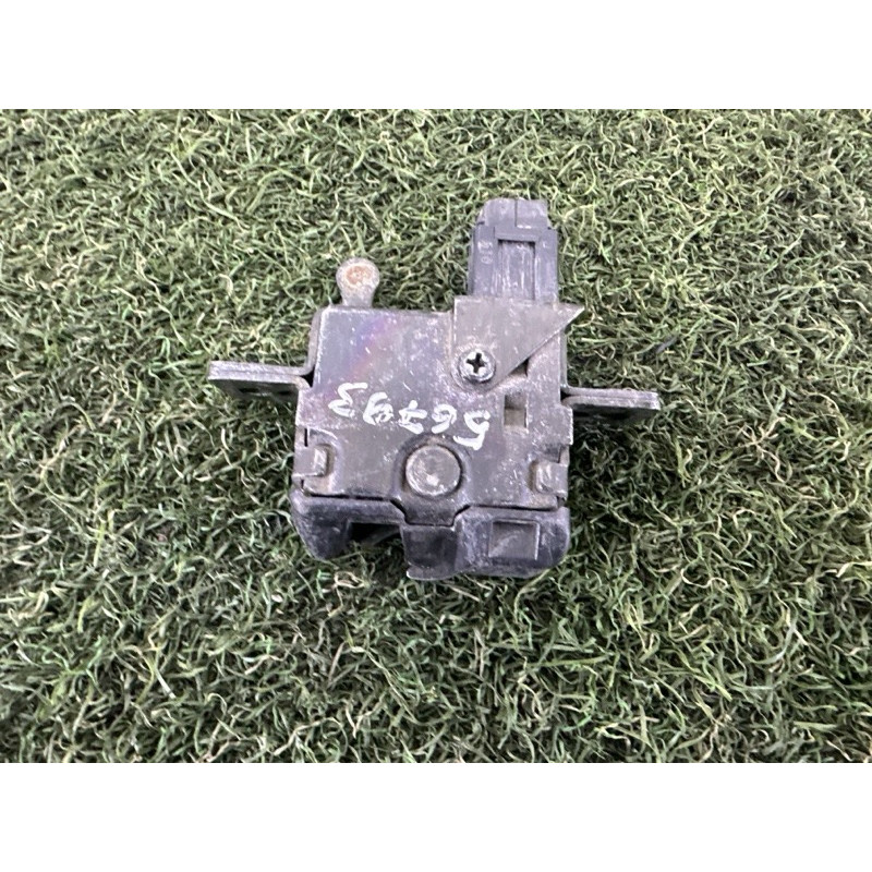 Замок багажника (кузов і елементи) BMW 5-series E34 1994 M50b20 51241944690