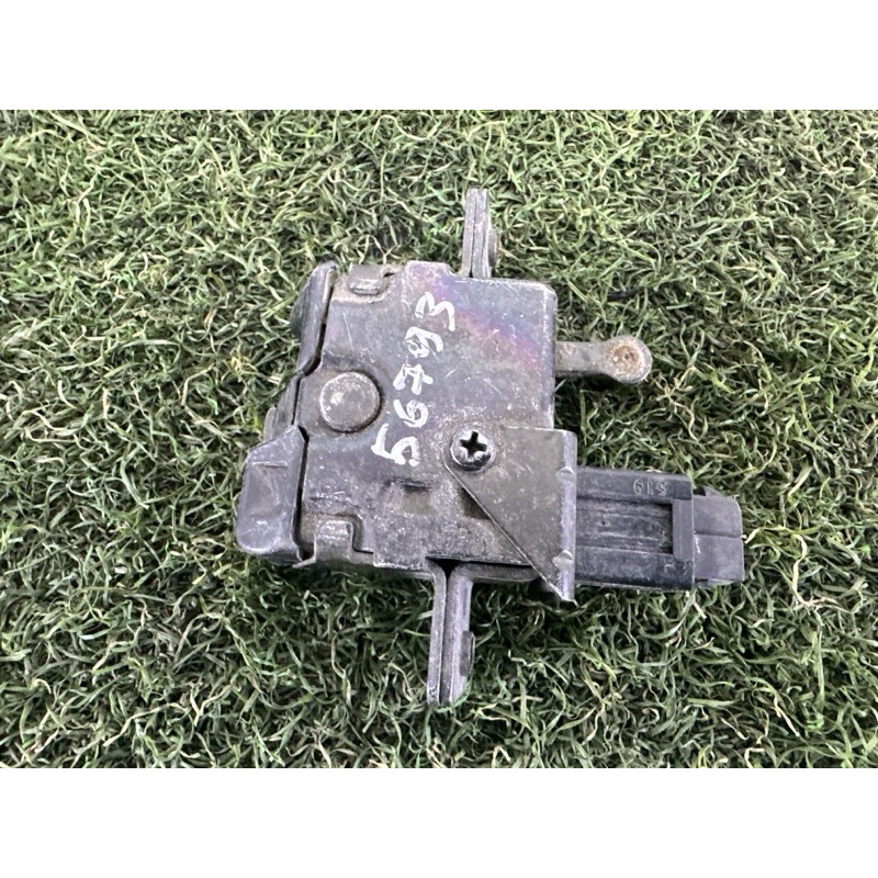 Замок багажника (кузов і елементи) BMW 5-series E34 1994 M50b20 51241944690