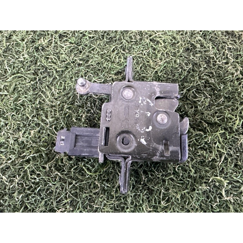 Замок багажника (кузов і елементи) BMW 5-series E34 1994 M50b20 51241944690