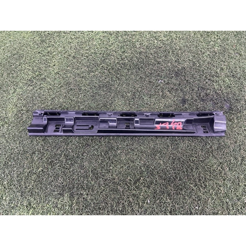 Крепление бампера (кузов и элементы) BMW X1 F48 2016 2.0 51777332330