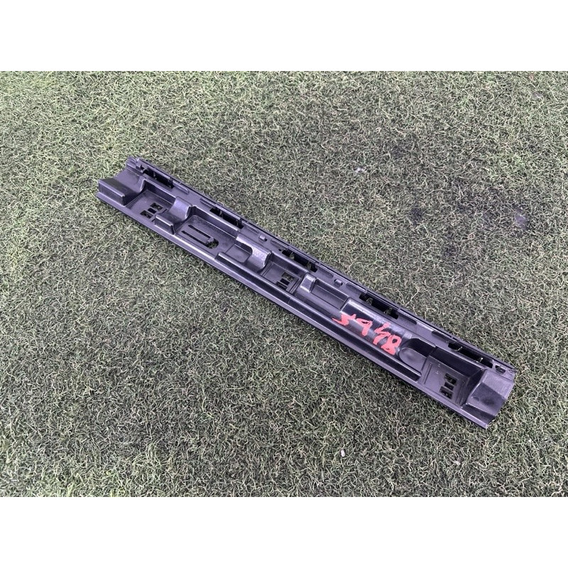 Крепление бампера (кузов и элементы) BMW X1 F48 2016 2.0 51777332330