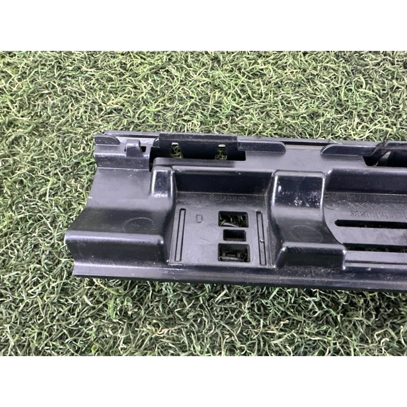 Крепление бампера (кузов и элементы) BMW X1 F48 2016 2.0 51777332330