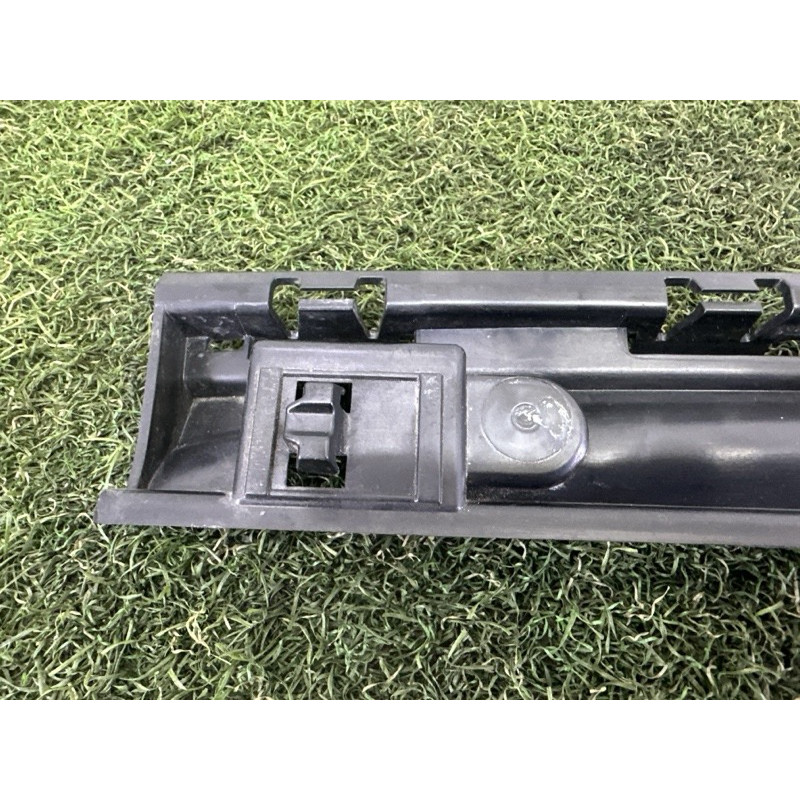Крепление бампера (кузов и элементы) BMW X1 F48 2016 2.0 51777332330