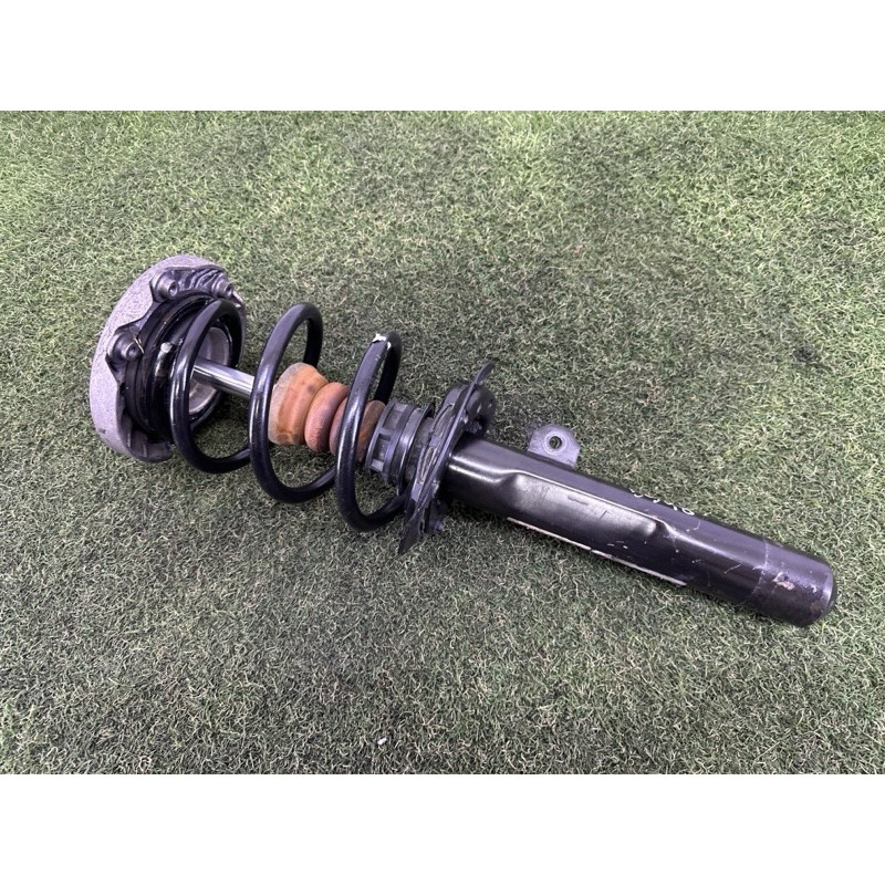 Амортизатор в сборе (подвеска) BMW X1 F48 2016 2.0 31306886755