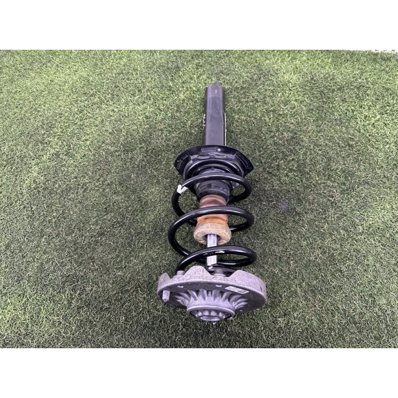 Амортизатор в сборе (подвеска) BMW X1 F48 2016 2.0 31306886755