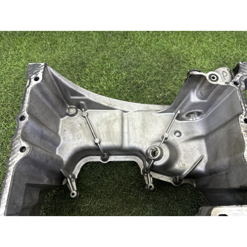 Полуподдон масляный (двигатель и элементы) AUDI Q7 4L 2015 3.0 CNRB 059103601CC