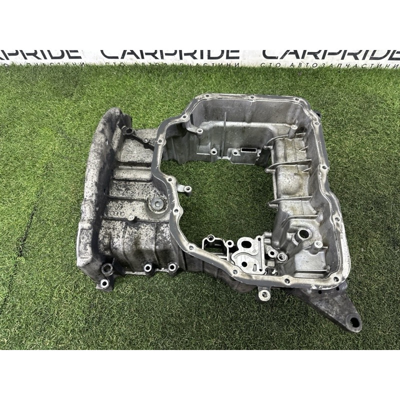 Полуподдон масляный (двигатель и элементы) AUDI Q7 4L 2015 3.0 CNRB 059103601CC