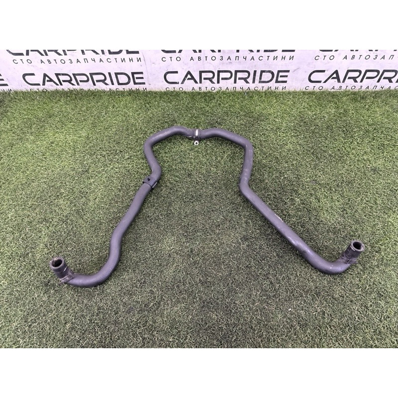 Патрубок (система охлаждения) LAND ROVER Range Rover L405 2014 5.0 LR035635