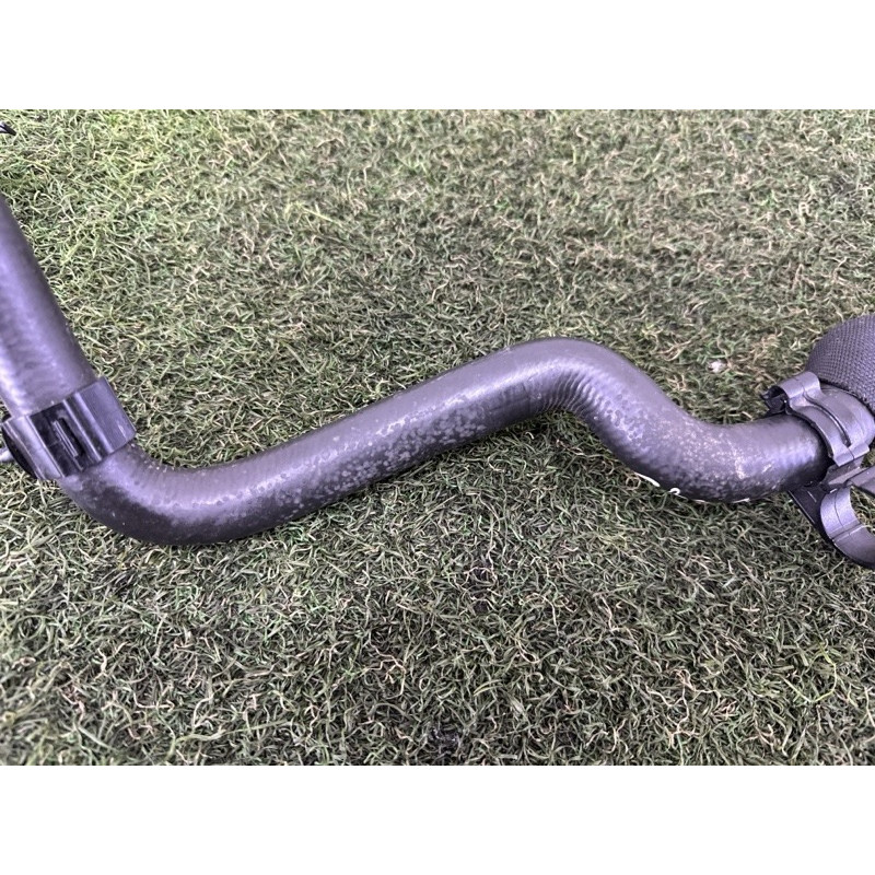 Патрубок (система охлаждения) BMW X1 F48 2016 2.0 64219250566
