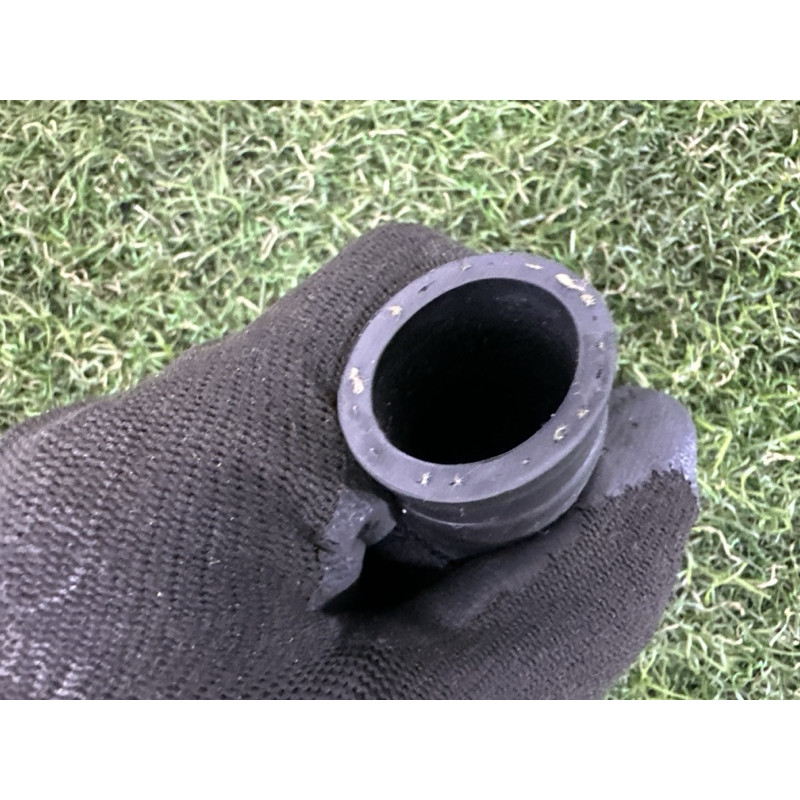 Патрубок (система охлаждения) BMW X1 F48 2016 2.0 64219250566