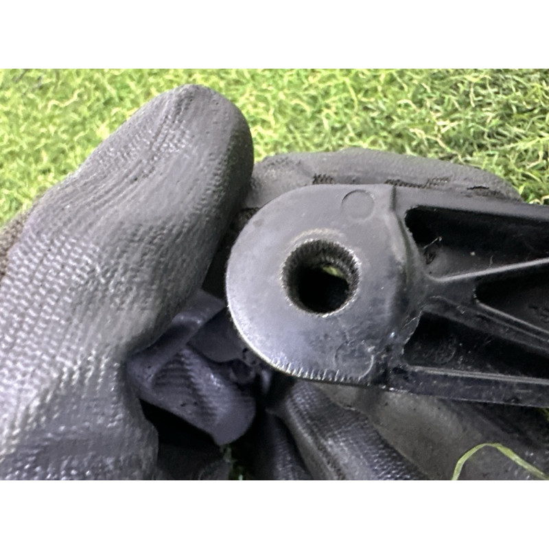 Поводок дворника (кузов и элементы) AUDI Q5 FY 2020 2.0 DJYA 80B9554081P9