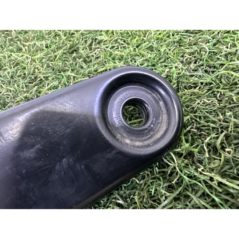 Поводок дворника (кузов и элементы) BMW X1 F48 2018 2.0 61617360506