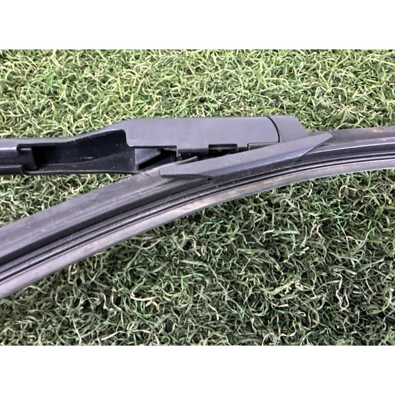 Поводок дворника (кузов и элементы) BMW X1 F48 2018 2.0 61617360506