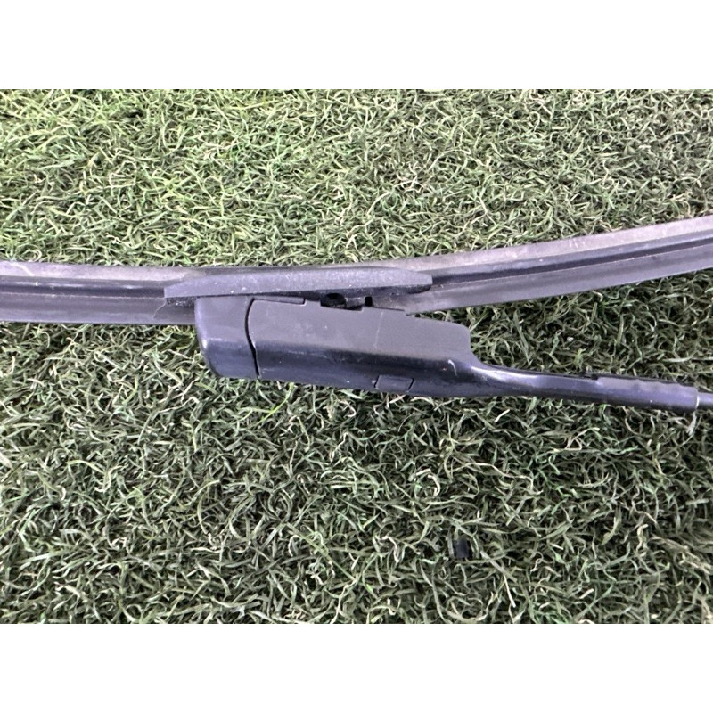 Поводок дворника (кузов и элементы) BMW X1 F48 2018 2.0 61617360515