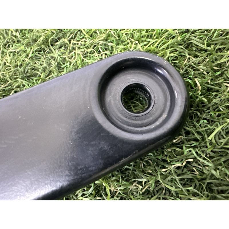 Поводок дворника (кузов и элементы) BMW X1 F48 2018 2.0 61617360515