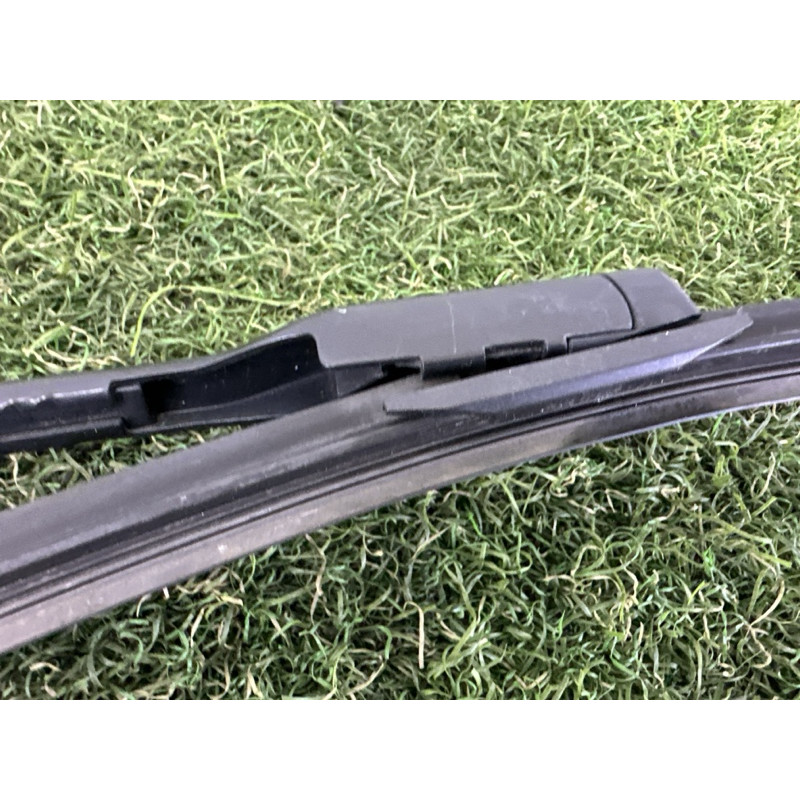 Поводок дворника (кузов и элементы) BMW X1 F48 2018 2.0 61617360515