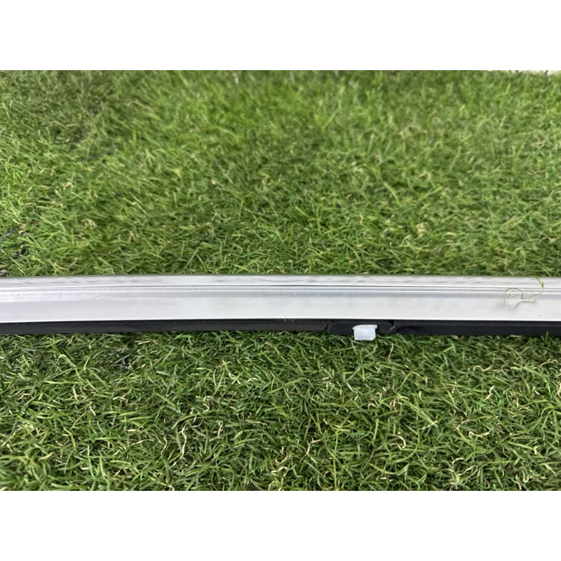 Рейлинг на крышу (кузов и элементы) AUDI Q5 8R 2012 2.0 CAEB 8R0860021J2ZZ