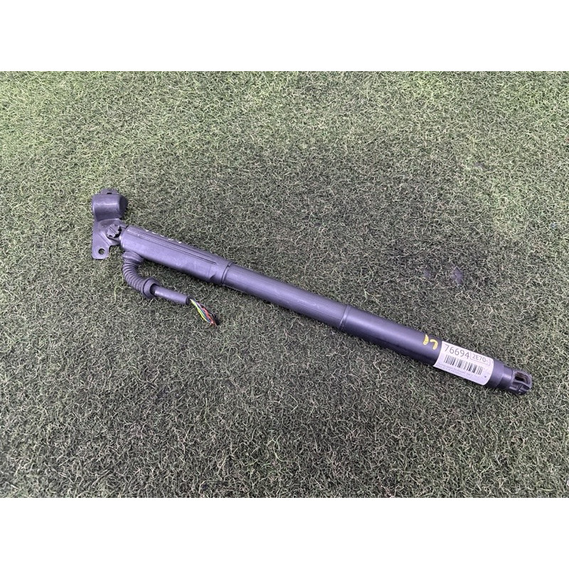 Привід кришки багажника (електрика) BMW X5 E70 2012 3.0 N55 51247332695